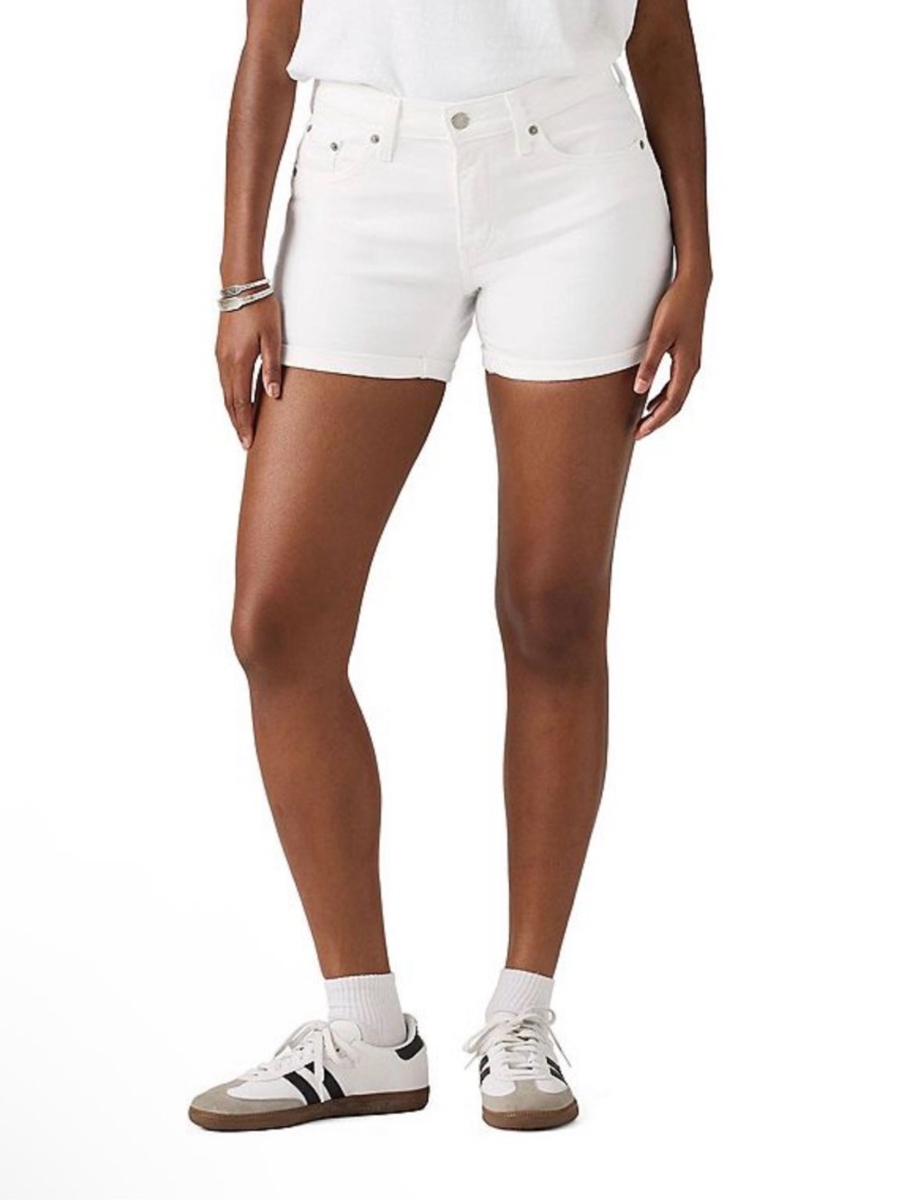 Levi’s Women’s White mid length Denim Shorts